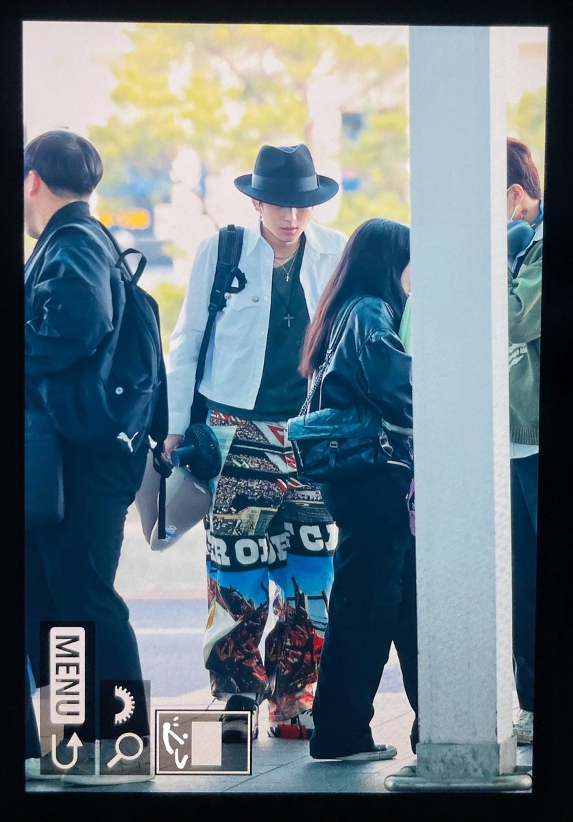 safe_flight_O7O's tweet photo. 240314 ICN

우리 카우보이❣️

#GEONU #건우 #JUSTB #저스트비 https://t.co/fpTkrO8tWd