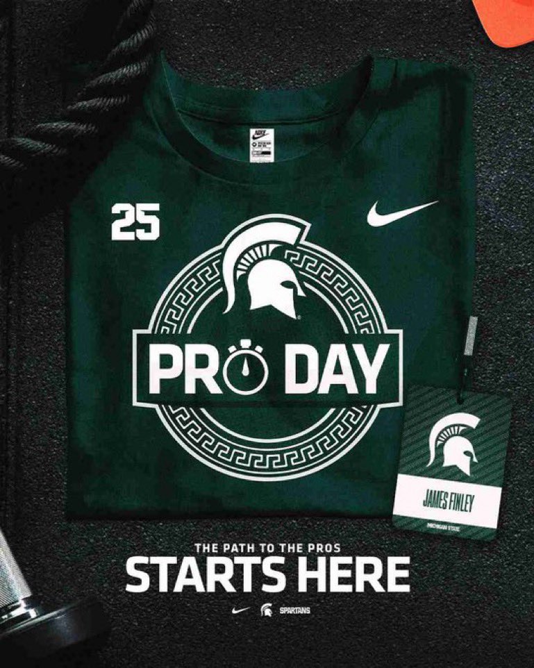 Love from @MSU_Football!