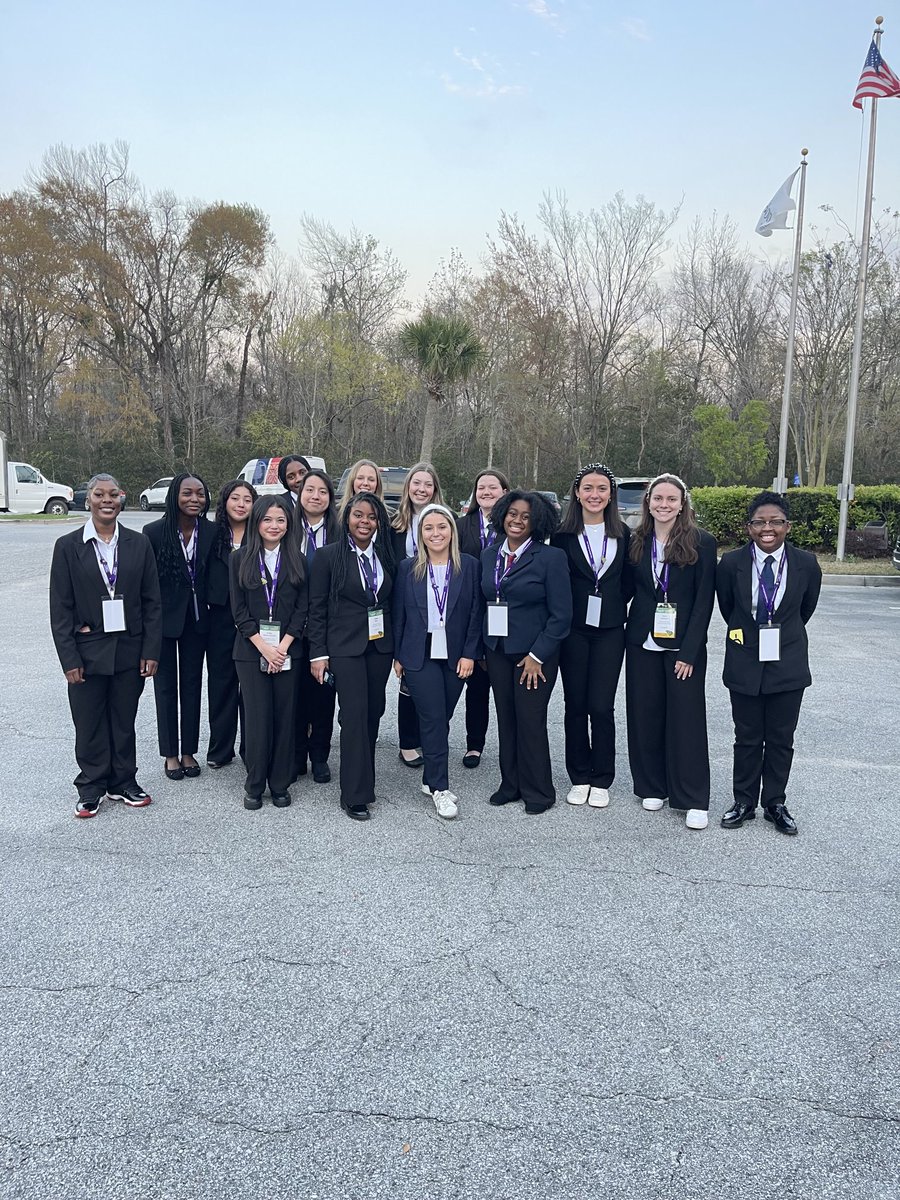 Best of luck to our HOSA students at the state convention this week!!! ⁦⁦@LexingtonTwo⁩ ⁦@AHS_Leads⁩ ⁦@BCHSBearcats⁩