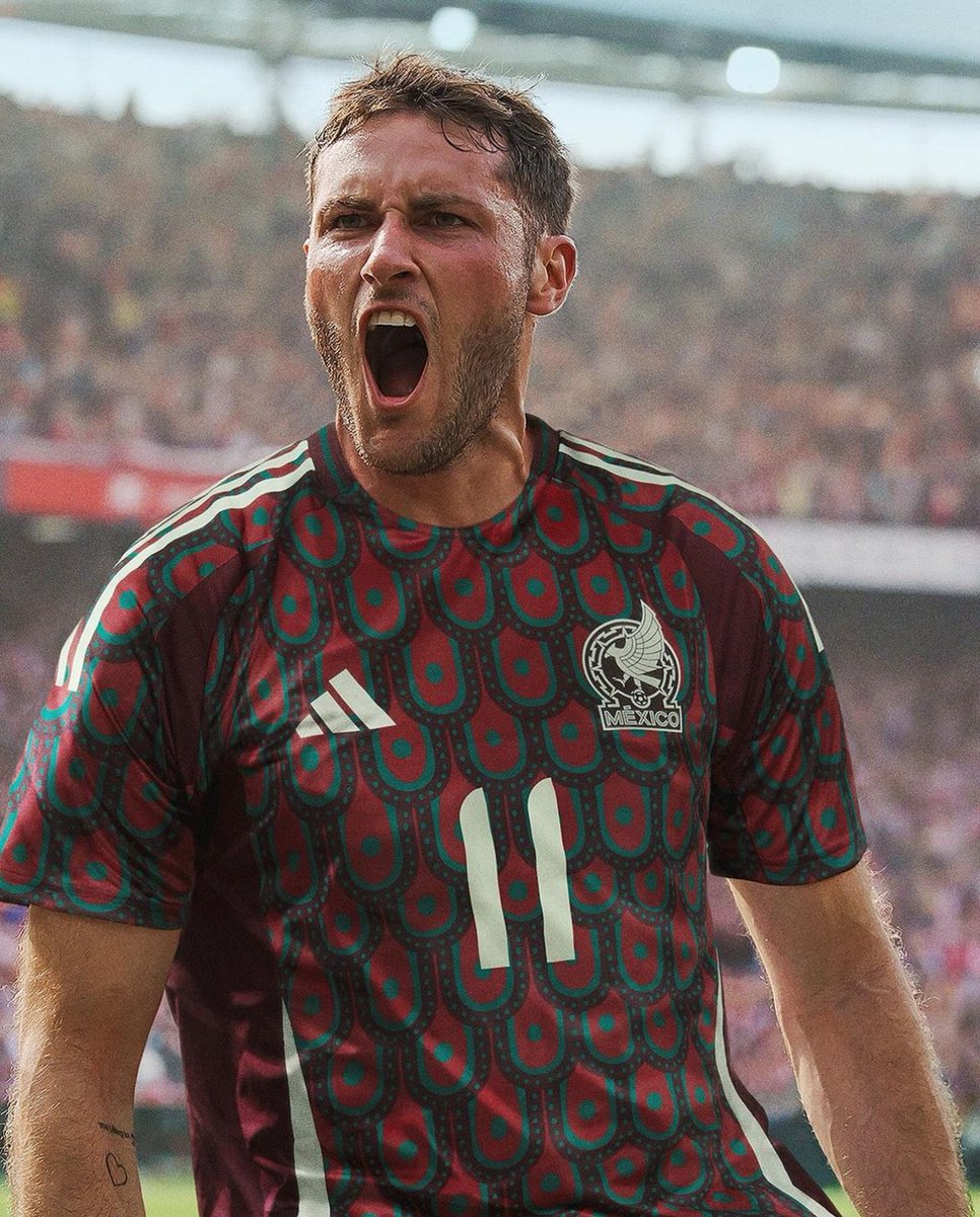 gio__palace's tweet photo. Mexico New Official Kits 🇲🇽🔥 https://t.co/eKdcShZcf9