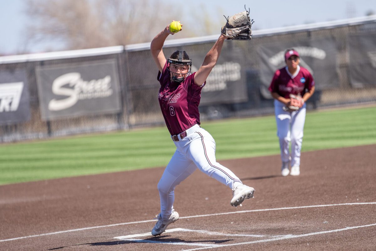 PressPassSports's tweet image. The @WTSoftball team keeps up amazing play using big bats to sweep Eastern New Mexico. Here’s the recap #LSCsoft .. 📸 Autumn Juettemeyer .. presspass.news/wtamu-lady-buf…