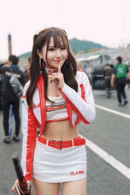 Twitterのコスプレ画像2