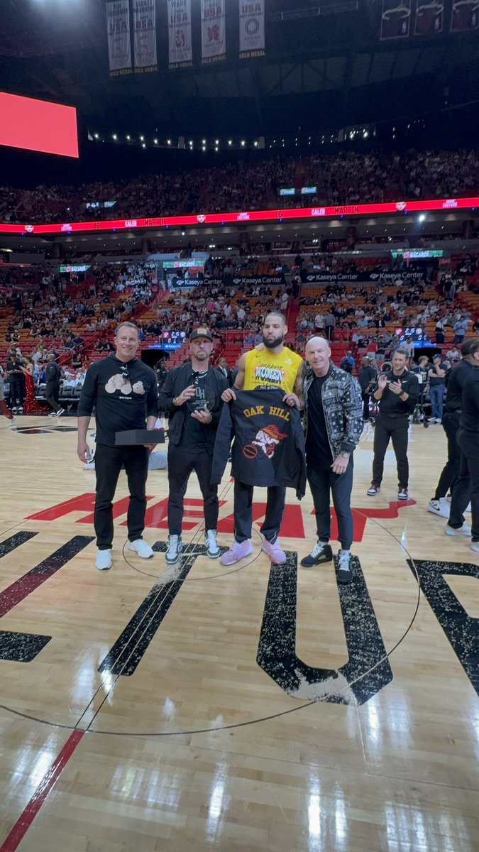 @Calebmartin14 couldn’t make it to his @oakhillhoops Hall of Fame Induction….. so we took it to him. Thank you @MiamiHEAT for allowing us to recognize Caleb for this outstanding achievement.