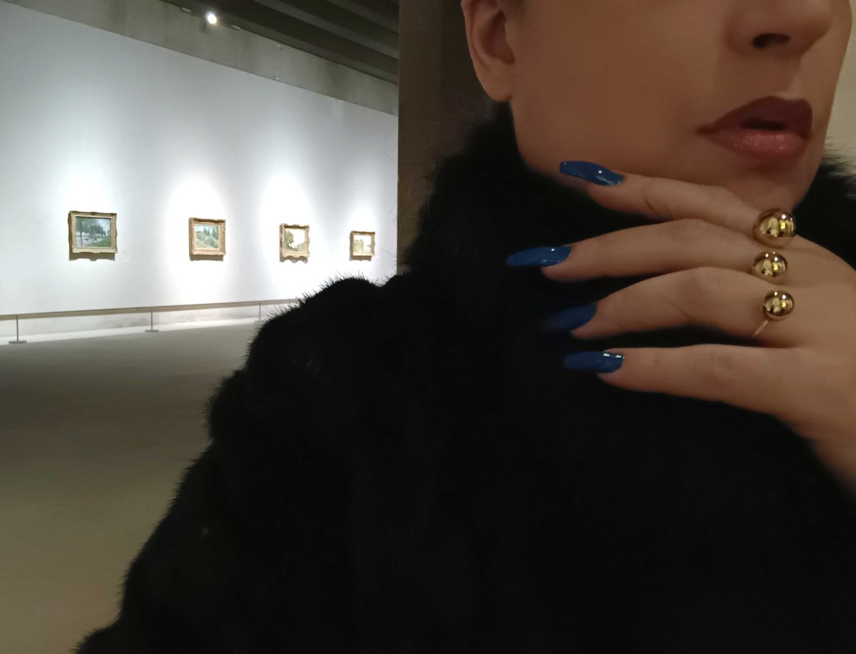 Art with Blue Nails, NYC.