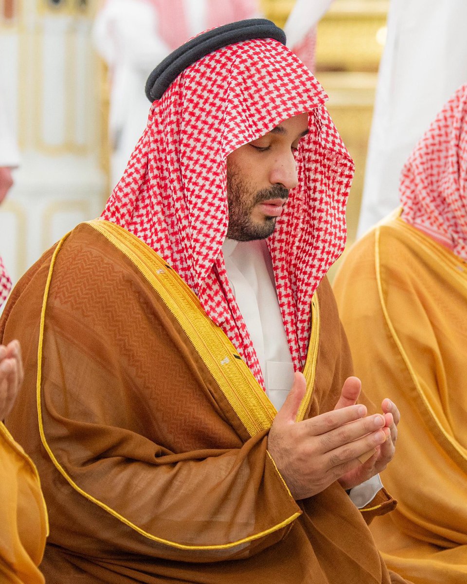 الله يحفظك ويطول بعمرك ويديمك لنا 💚

 #ولي_العهد 
#ولي_العهد_في_المدينة_المنورة 
#ولي_العهد_الامير_محمد_بن_سلمان‌