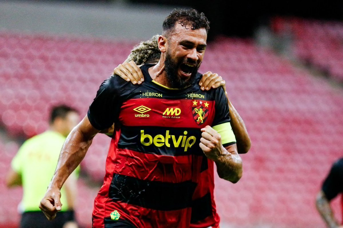 SportSambaClub's tweet photo. Foi no sufoco mas estamos classificados para terceira fase da Copa do Brasil. Vamos Sport! 🔥🦁 https://t.co/lbWcQBUUTl