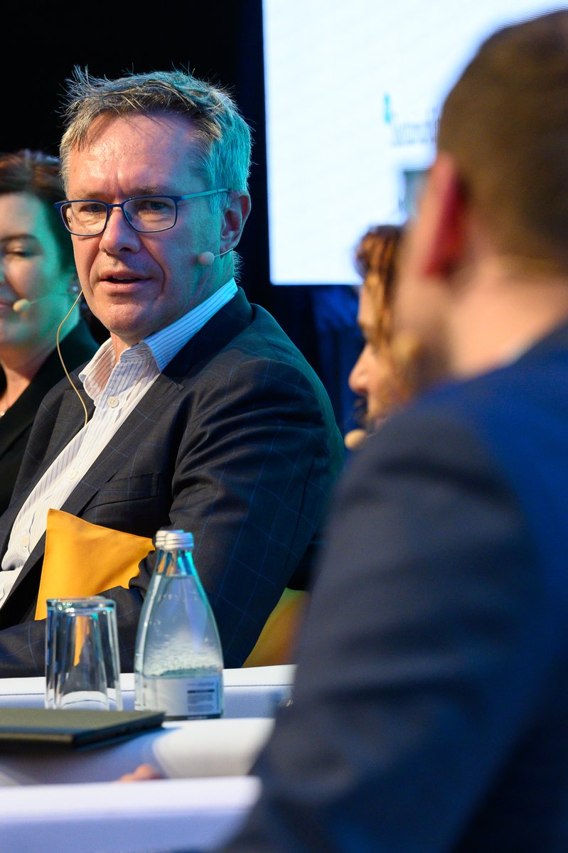 No role for nuclear in the energy transition- aside from anything else, the finances don't stack up, says former RBA board member Guy Debelle.  'When the facts change, I change my mind....  The facts about nuclear haven't changed.' #ACSIConf