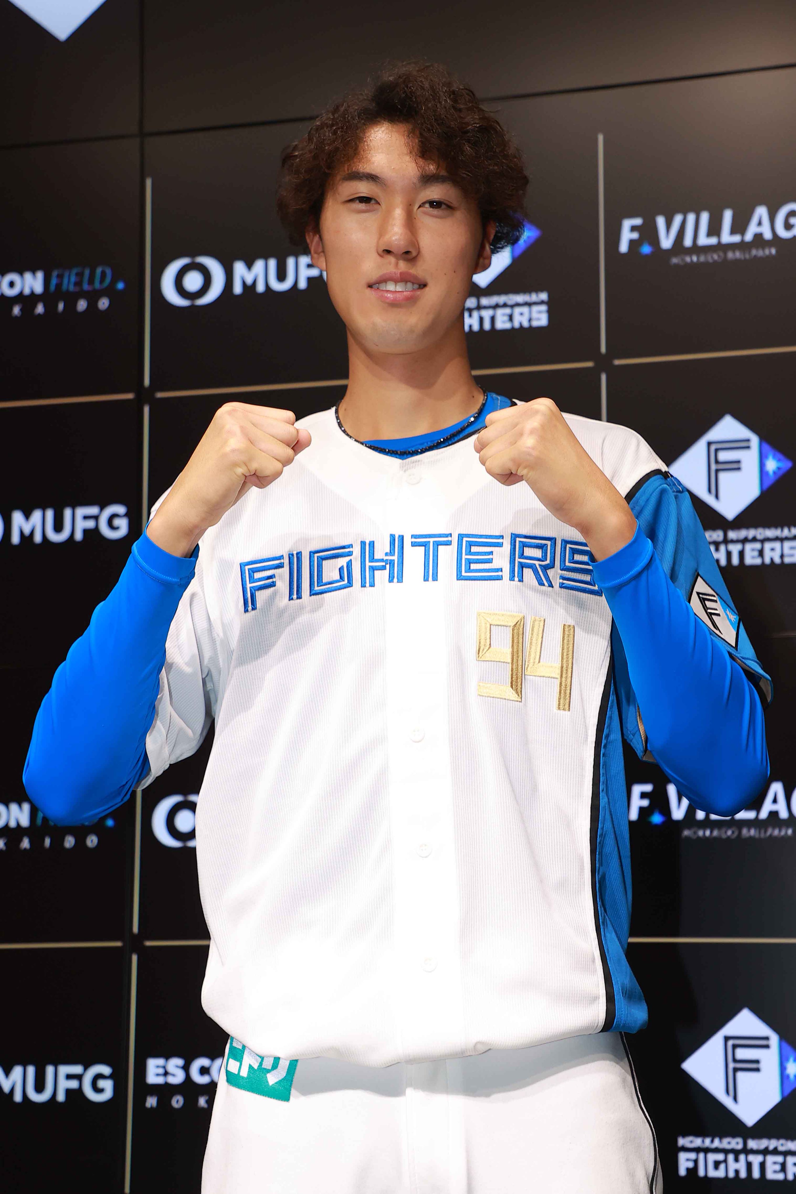 北海道日本ハムファイターズ公式 على X: 北海道日本ハムファイターズ公式 على X: