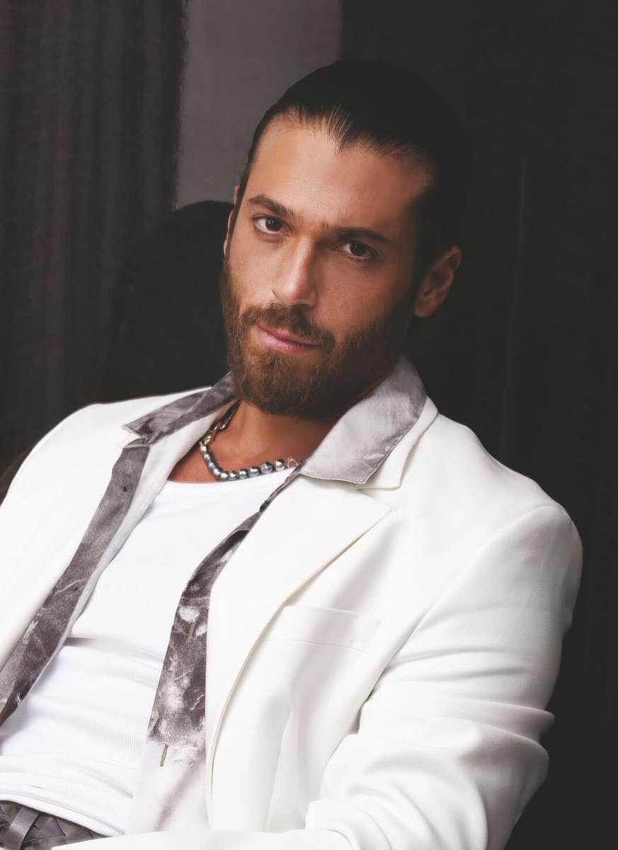 E poi…
Ci sono quelle 
sensazioni a pelle 
       e quelle…..
non sbagliano mai ❤️

Buondiii ragazze ❤️sereno giovedì 💕

#CanYaman ❤️‍🔥
Amore genera Amore