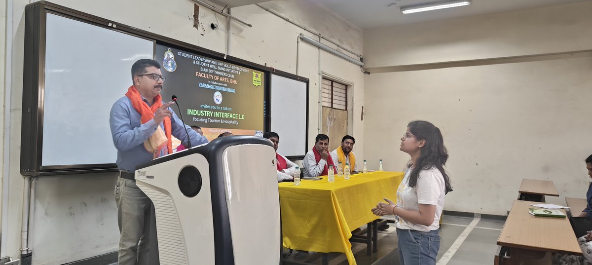 DeanArtsBHU's tweet photo. Industry Interface org by #SWB #SLLD #BlueSkyTinkersClub #Arts @bhupro. President #VTG and senior industry members shared practical aspects of tourism & hospitality. They offered placements to 5 students and part time internship to many @VCofficeBHU
@dsw_bhu @StudentsFOA https://t.co/8zpN23nJZH