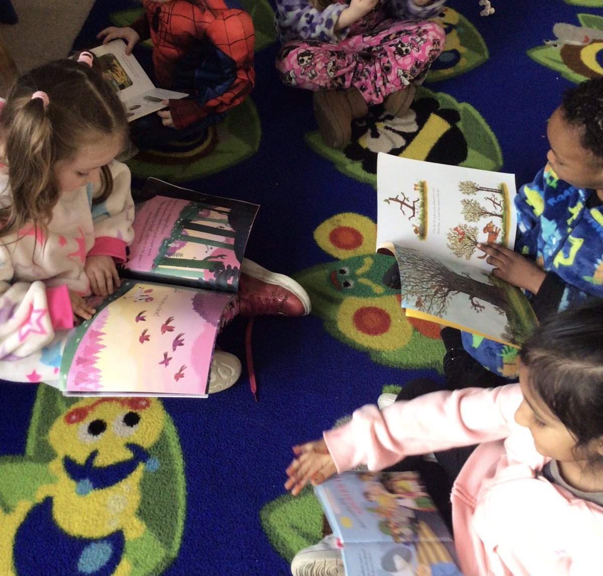 St Finbar's EYFS tweet media