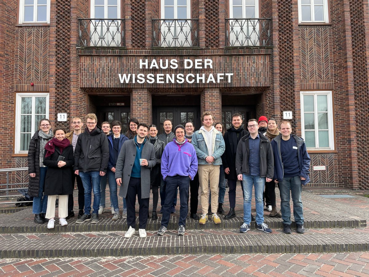 Halbzeit der Tagungen zur Policy-Analyse und Verwaltungswissen. in Braunschweig. Dienstag und Mittwoch hatten wir spannende Vorträge der jungen Menschen von FoJuS mit <a href="/LaurinFriedrich/">Laurin Friedrich</a>, heute und morgen freuen wir uns auf die Sektionstagung der <a href="/dvpw/">DVPW</a>. <a href="/CoPPP_BS/">CoPPP, Comp. Pol. & Pub. Policy, TU Braunschweig</a> <a href="/tuBraunschweig/">TU Braunschweig</a>