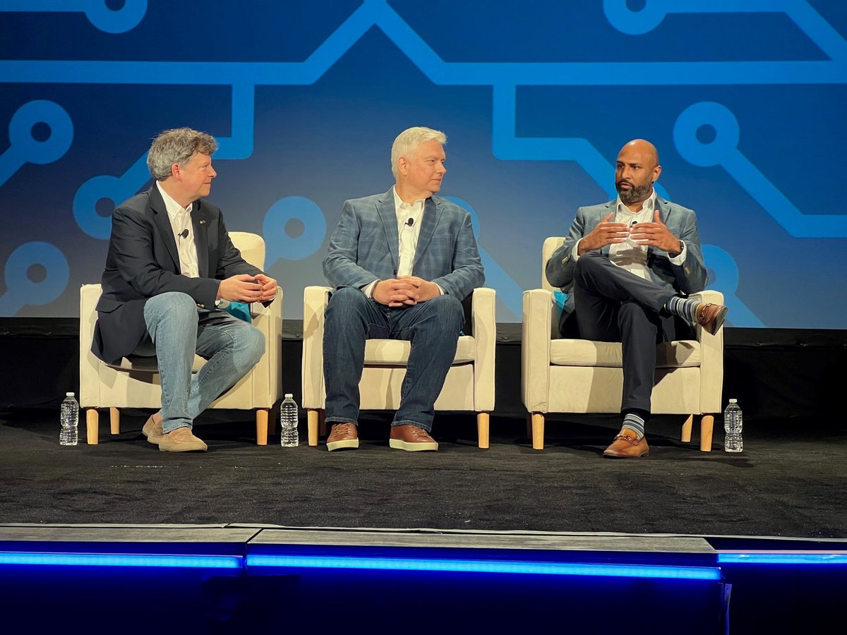 _hklug_'s tweet image. Microsoft’s Stephen Oommen said it best, “You can’t spell profits without PROS.” Great insights at @PROS_Inc #Outperform2023 with PROS Grad Conn and Stefan Schultz, and Microsoft’s Stephen Oommen, on aligning sales, finance and technology to achieve #profitablegrowth.