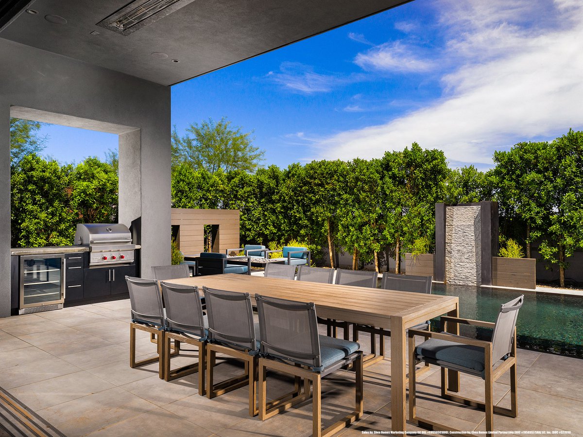 AzurePV's tweet image. With Spring around the corner, picture all the pool parties and cookouts you could have on this #Azure patio!

#SheaHomes #SheaHomesArizona #Luxury #ParadiseValley #ParadiseValleyhome