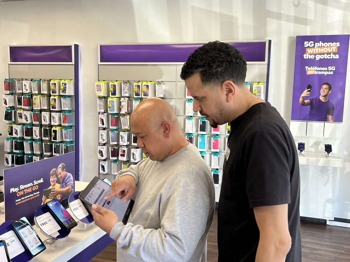 James Lee (@jamesleeww) on Twitter photo Great partnership from <a href="/Assurant/">Assurant</a> with <a href="/CB_protectingNW/">Charles Bautista</a> truly making a difference to make an impact in customer lives with “Life protection!” <a href="/MetroByTMobile/">Metro by T-Mobile</a> Great partnership from <a href="/Assurant/">Assurant</a> with <a href="/CB_protectingNW/">Charles Bautista</a> truly making a difference to make an impact in customer lives with “Life protection!” <a href="/MetroByTMobile/">Metro by T-Mobile</a>