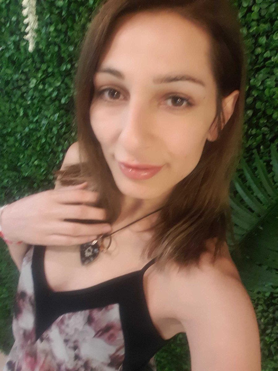 petrova8738's tweet photo. Cum say 👋

#hotgirl #onlyfans #onlyfansbabe https://t.co/BmH8UhrbOk