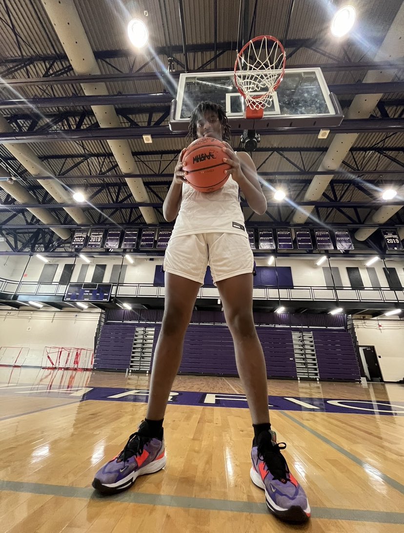 WoodhavenHoops's tweet image. Congrats to Jevon Campbell, Xavier Barnes and Bradyn Harrington for being selected All League