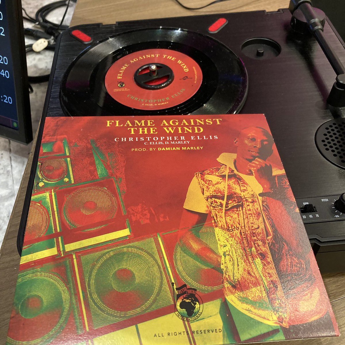 761morning's tweet photo. トポモ🕦#MorningDiggin'🎶#224
新旧/洋邦いいレコードをディグって
-ON AIR-
This week’s record was...
.
.
♪【Flame Against The Wind】2020
♪【Still Go A Dance】
#クリストファーエリス
.
.
So,,, you dig⁇🤩 @DJ_LUE
#モーニンディギン
📻LOVEFM
https://t.co/Abjo8Jrw0E… https://t.co/QW6eVNax3u