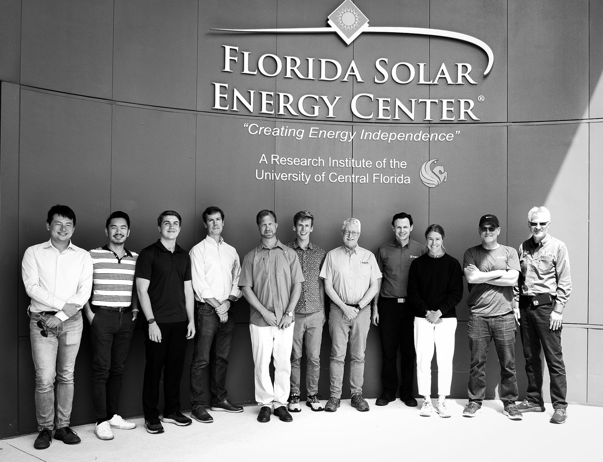 HsiangJohnson's tweet photo. The very first time we all gathered in one spot! This meeting happens at perfect timing when we refocus for the next phase. Stay tuned for more exciting progress in the year of 2024 from @M2X_Energy #methanetomethanol https://t.co/cFUquhdDA1