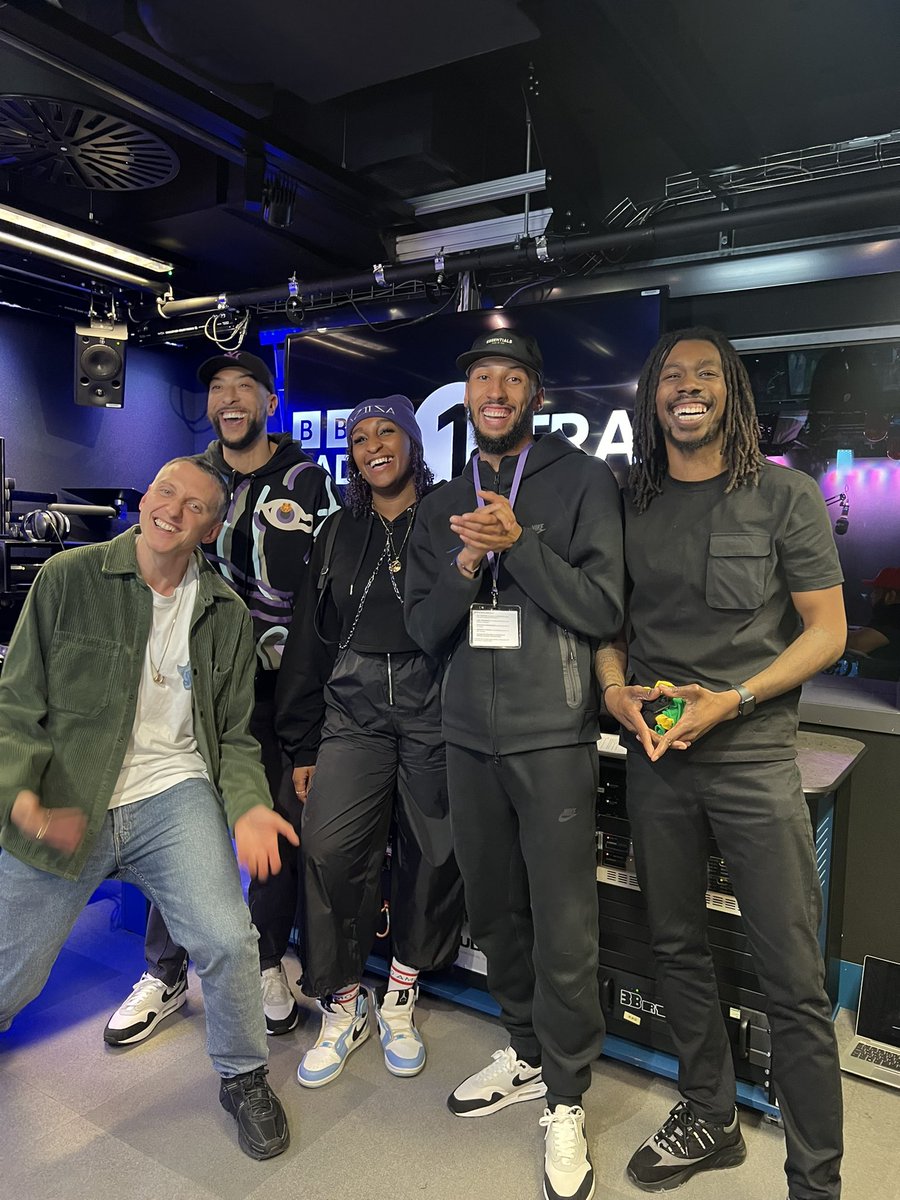 The1Devotion (@the1devotion) on Twitter photo SHOUTOUT <a href="/TODDLAT/">toddlat</a> <a href="/DJTarget/">Grime Kids OUT NOW</a> for hosting us for the UK touchdown tour tonight <a href="/1Xtra/">BBC Radio 1Xtra</a> 🔥
Special mention to Teewhy & AzizaJaye for their superb artistry str8 out the city of steel #0114 📍⚔️
Gratitude Is the Attitude 💚 #gita SHOUTOUT <a href="/TODDLAT/">toddlat</a> <a href="/DJTarget/">Grime Kids OUT NOW</a> for hosting us for the UK touchdown tour tonight <a href="/1Xtra/">BBC Radio 1Xtra</a> 🔥
Special mention to Teewhy & AzizaJaye for their superb artistry str8 out the city of steel #0114 📍⚔️
Gratitude Is the Attitude 💚 #gita