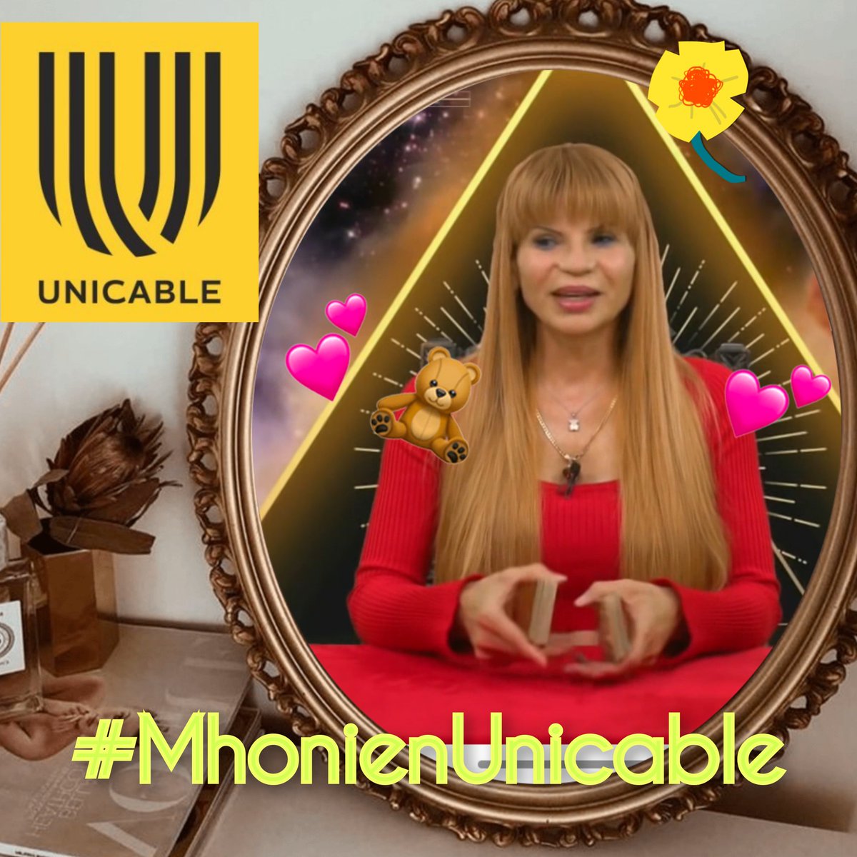 Amigos es #Miércoles de #PreguntaleaMhoni por su canal favorito @UnicableOficial a las 12 pm de la medianoche no se lo pierdan amigos y participen #MhonienUnicable #13deMarzo