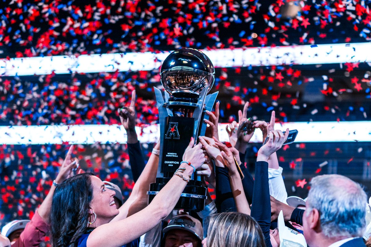 One shining moment 

#GoOwls👐 x #MarchMadness