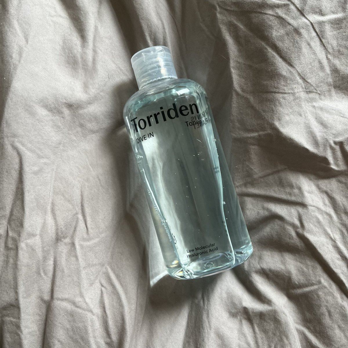 eymahana's tweet photo. Ni Basic skin prep i, 

first Toner 
Second Moisturiser skintific
Primer jangan lupa, i pakai LM 
And last spray pakai any setting/fixing spray 

Tunggu semua meresap baru apply cushion ⬇️ https://t.co/1TJqk0wAdK
