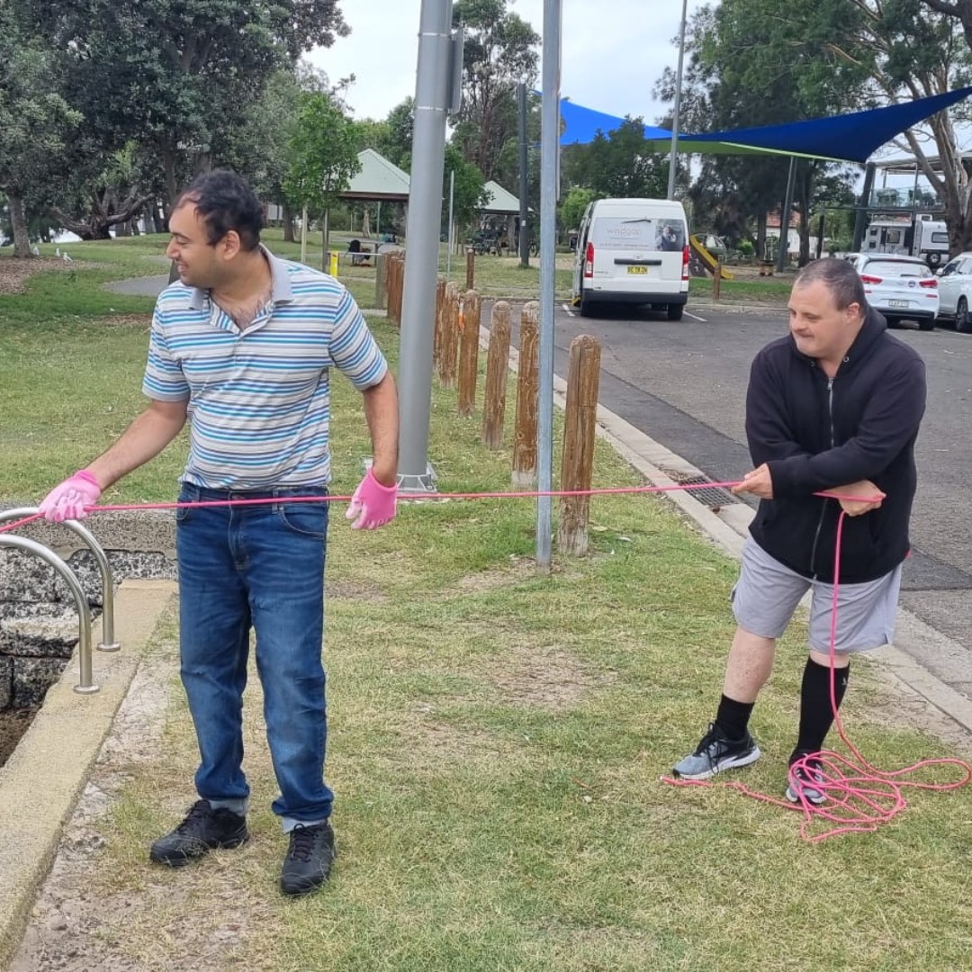 WindgapFDN's tweet image. Where land meets water, the adventure begins! 🎣 Exploring the art of magnet fishing from the shore. Our Participants are always learning new fun and adventurous skills! #WeAreWindgap #creatingOpportunties