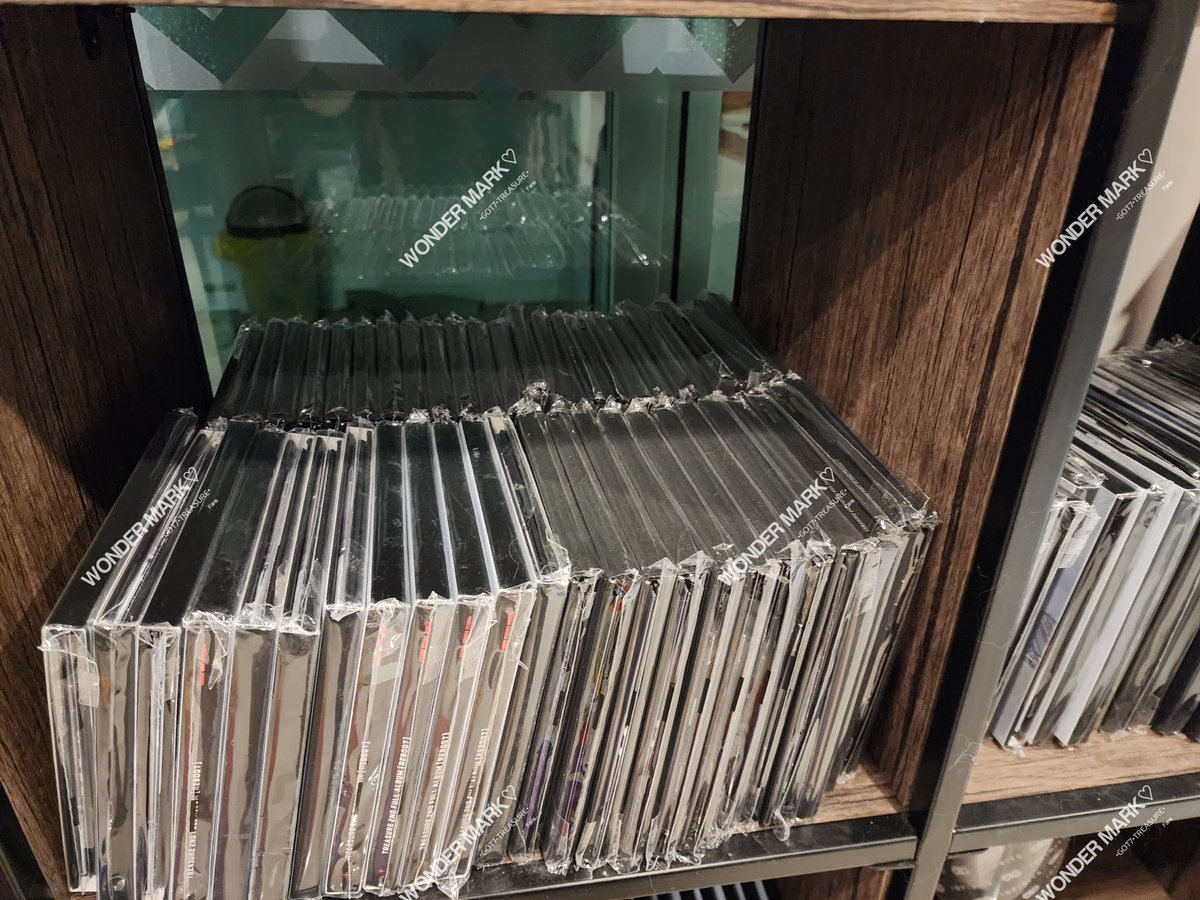 ทึเมคะ มาช่วยมุงที บั้มดิจิใหม่ๆไม่แกะของน้องสมบัติล้นบ้านพี่ต่ายแล้วววค่ะ
ทั้งเวอร์เกาหลี Ver. ญี่ปุ่น
เดี๋ยวมาลงขายเท 12.00 นี้ค่ะ
--
บั้มละ 100 บาท 
ค่าส่ง 29 เหมาๆ
มารับไปเลี้ยงดูหน่อยน้า
#ตลาดนัดเด็กสมบัติ #ตลาดนัดtreasure