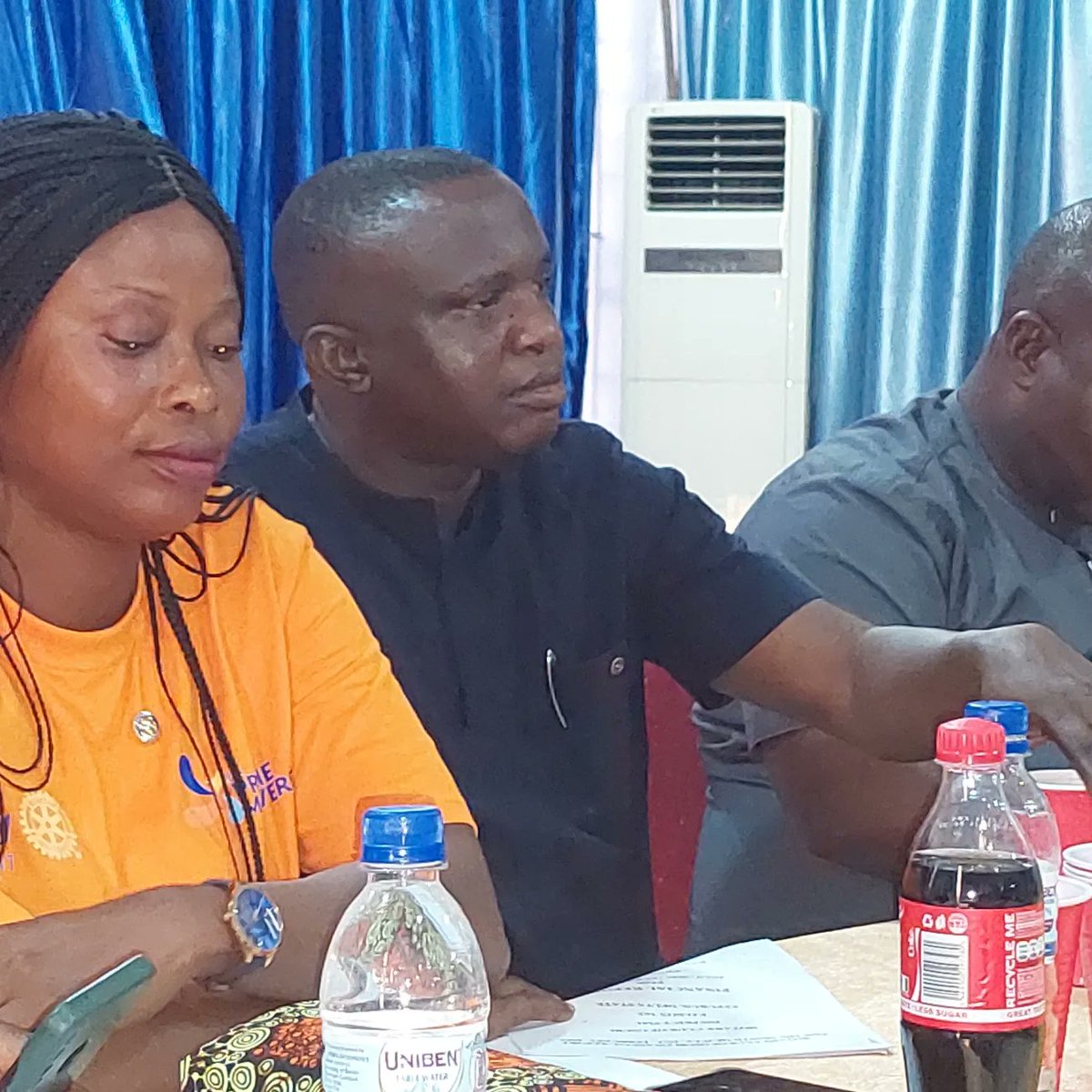 RotaryOsubi's tweet photo. It was all fun as @RotaryOsubi held her business meeting for March.
Highlights were, ractification of the BoD's decisions, education grant to Rotr. Happiness Kesiena, and the grand entrance of PAG @KehindeOisemaye  whose birthday it was, bearing goodies he shared to all present. https://t.co/hEJ0UEh3gf