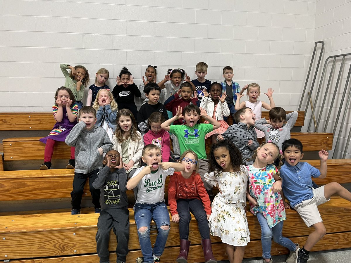 Don’t worry, we put on our best smiles for the camera! 🤪 #pictureday #HECSmagic