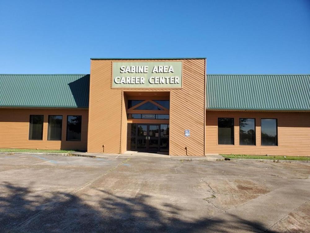 West Sabine ISD begins renovations on old Career Center westsabineisd.net/article/150656…