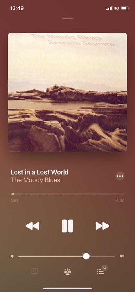 #NowPlaying
#TheMoodyBlues
#SeventhSojourn