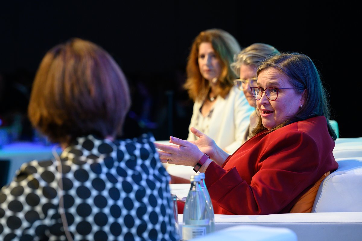 Directors must have at least a minimum viable understanding of sexual harassment to know what questions to ask when implementing the Positive Duty <a href="/Kate_Jenkins_/">Kate Jenkins</a> says. The main job is to stop harassment, not increase reporting.  #ACSIConf