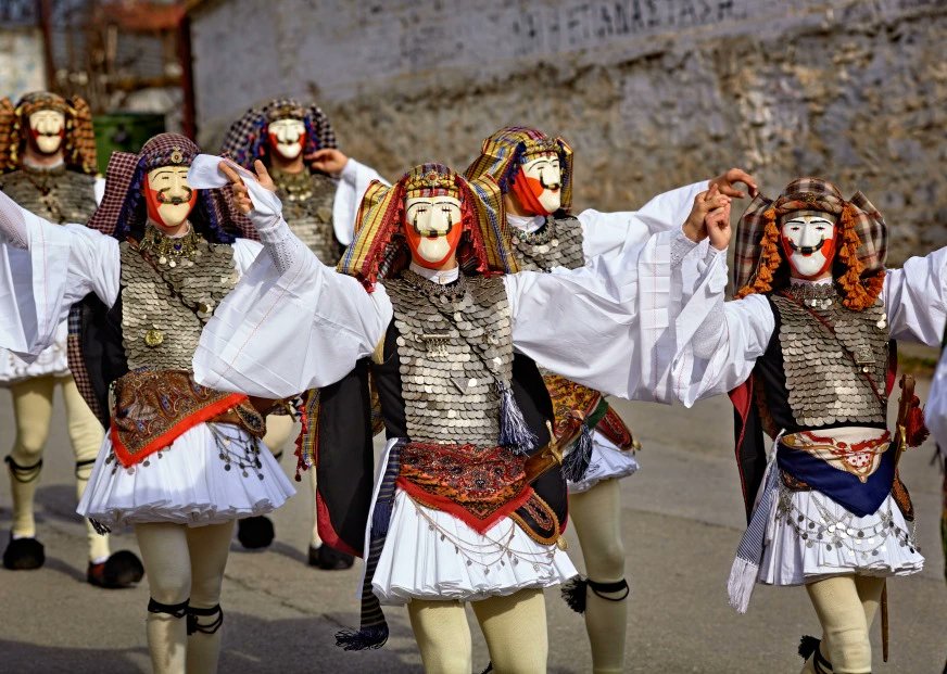 As we approach Clean Monday ('Kathara Deftera'), also known as Pure Monday, Ash Monday or Monday of Lent, marking the end of the #Carnival festivities, here is an overview of #Apokries customs throughout #Greece - Enjoy! 🎭 🎉

#VisitGreece #AllYouWantIsGreece