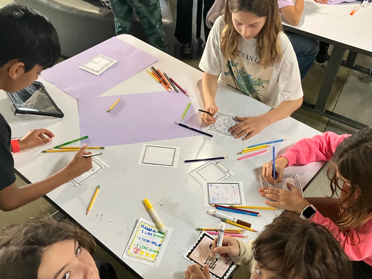 Design39Campus tweet media