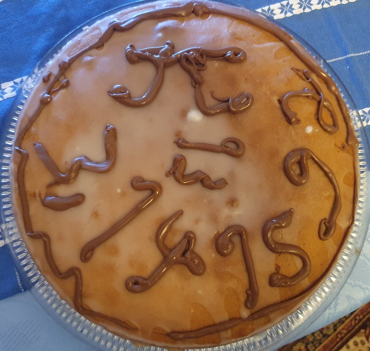 ThunderHare's tweet image. π=3,141592...
Happy #PiDay with a #pie
Frohen #PiTag mit &apos;nem #Kuchen