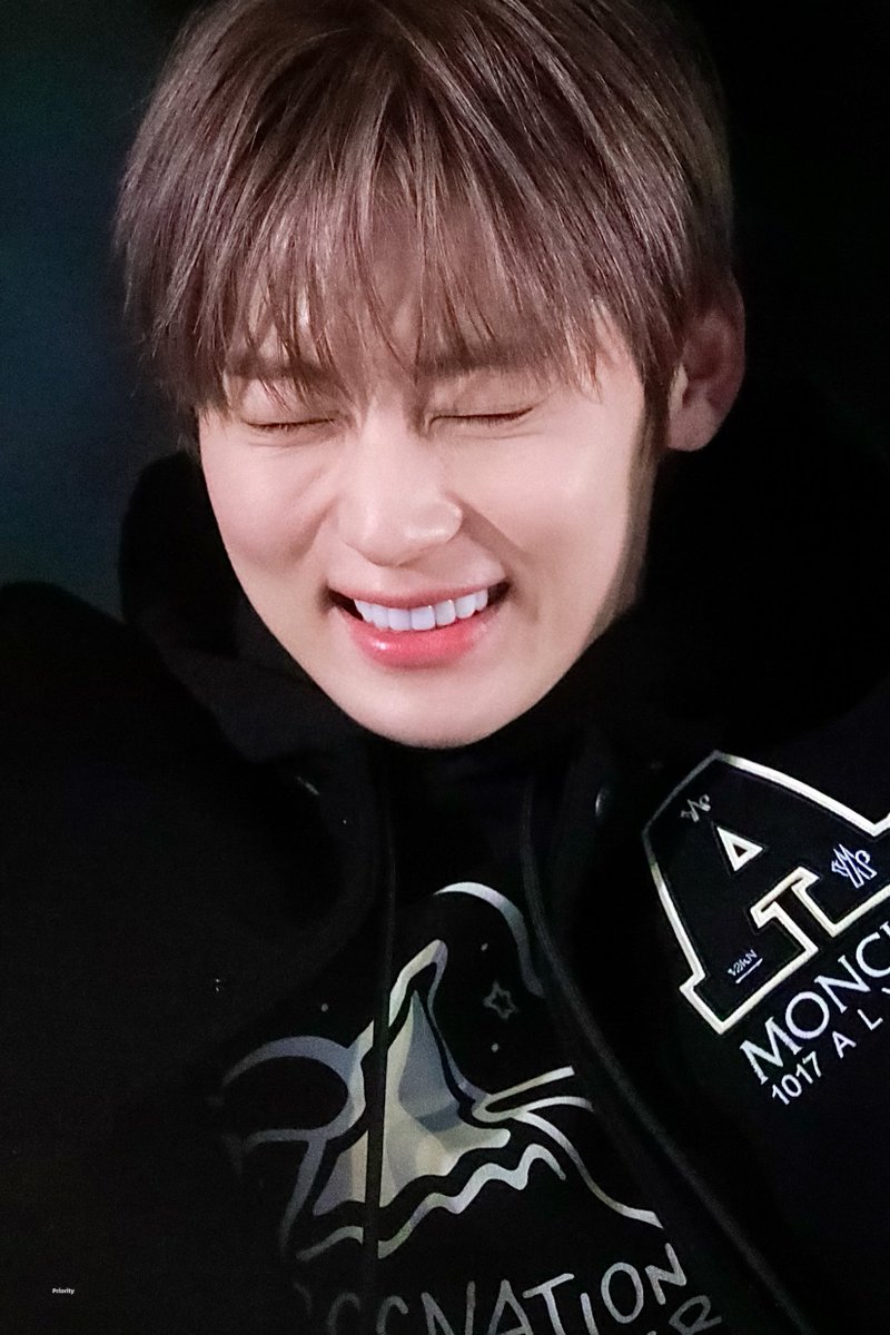 Priority89's tweet image. 240314 엠카 미니팬미팅
사랑스러워서 반칙…🥹

#황민현 #HWANGMINHYUN 
#민현 #MINHYUN