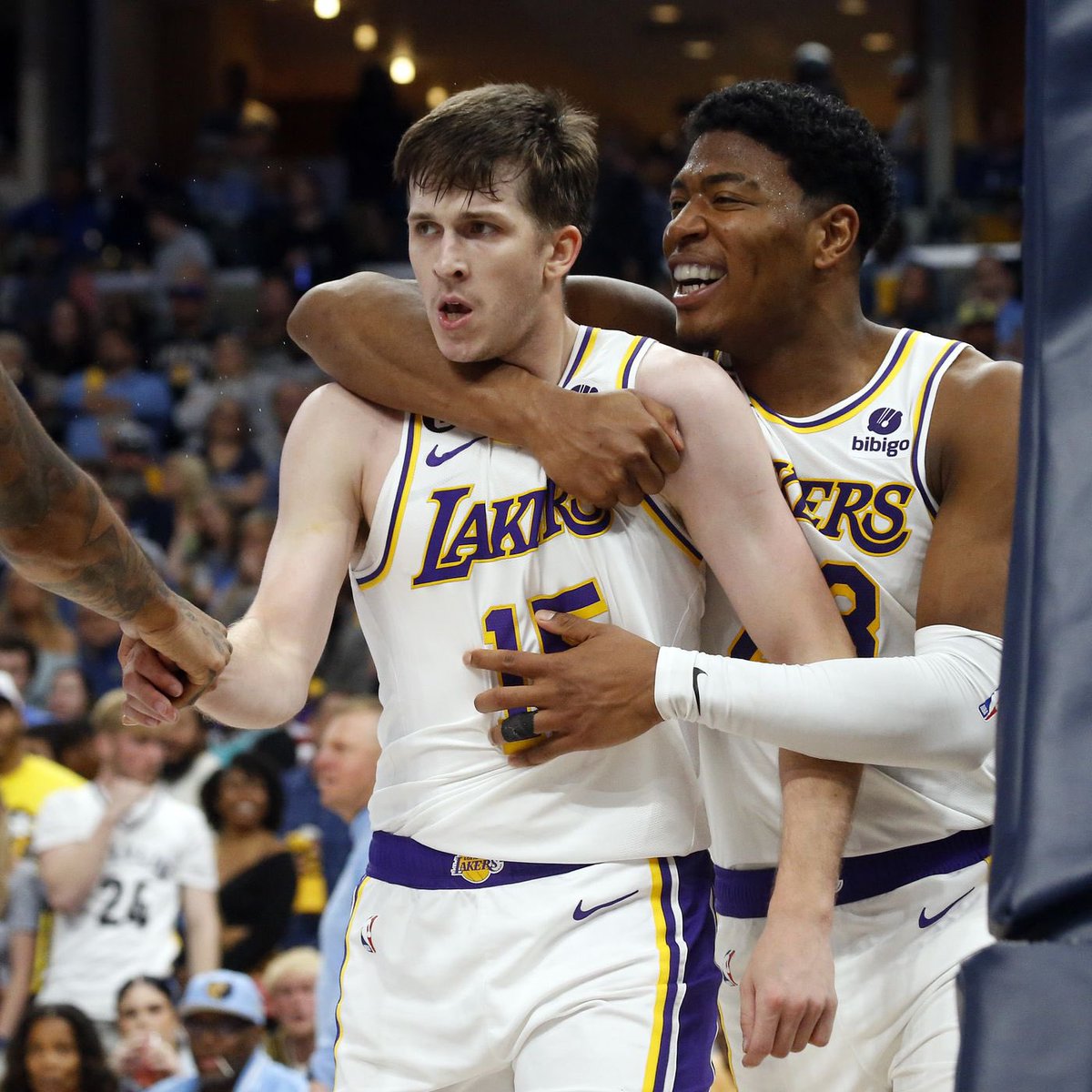 Austin Reaves      Rui Hachimura 
28 PTS                      20 PTS
7/12 3PT                    2/3 3PT
78 TS%                      90 TS%                      

did all they could. 

#LakeShow