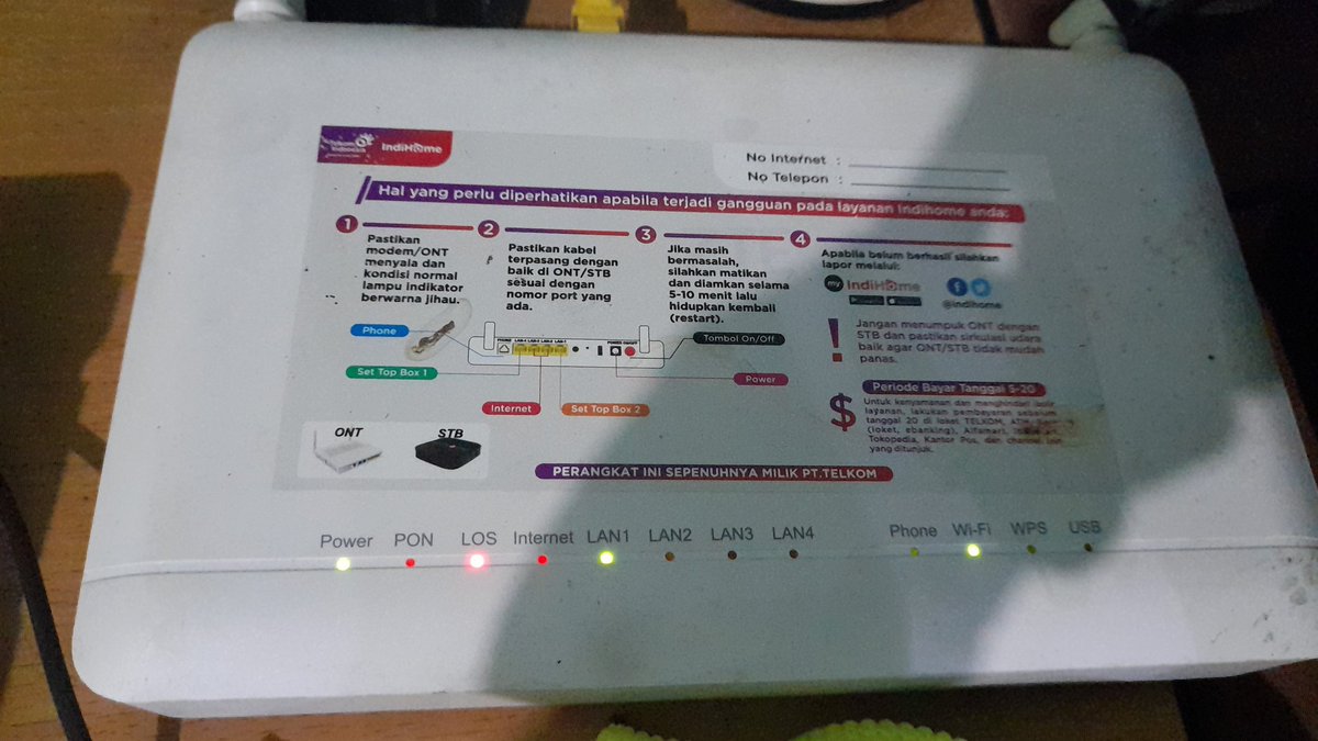 mpoyaeri's tweet photo. @IndiHome selamat sore, mohon dibantu cek ini kenapa ya Wifi-nya tidak bisa. Ada lampu merah LOS kedip https://t.co/nINRocaAXM