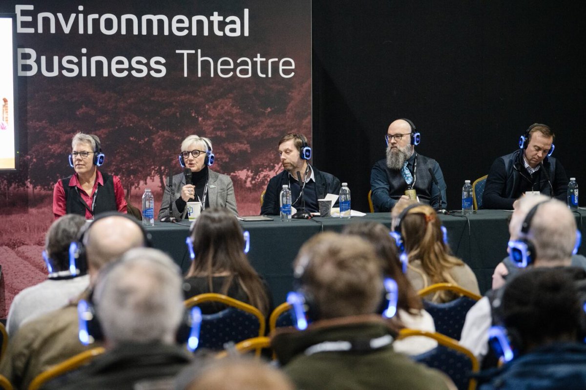 📸 Our CEO Dr @NinaSkorupska was on the panel last week at @lowcarbonagri talking about how agriculture achieves #NetZero emissions and can be done by 2040. The panel was hosted by @tomheapmedia and joined by @HarleyStoddart, Helen Browning OBE, David Webster and Joe Evans.