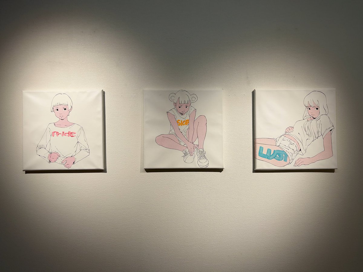 pyonkichi_yuki's tweet photo. STREET DREAMS STUDIOS TOKYO
インスタでおぎゆかが行ってるの見て、気になって行ってきました。
モチーフとなった作家(タイムリーな人も…🥲)の刺さる部分がそのままで描かれていました。
CHARAって書いてある鏡？がポイント的に置いてあって、なんか好きでした。
#荻野由佳
#古塔つみ
#cotoh https://t.co/yLTjEVKQxn