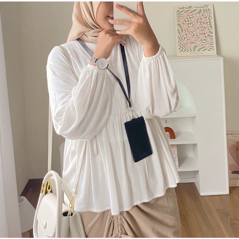 ✨pretty blouse ✨ ⭐️4,9/5 Link >> shope.ee/8f4ptmZiV7