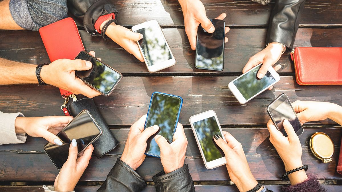 botijasdm's tweet photo. ⏰ Don't wait for virality – invest in a long-term TikTok strategy! While quick success is possible, sustained growth often requires persistence and patience. Let's craft a strategy tailored to your brand's needs. #TikTokMarketing #SEO #Advertising https://t.co/SsBrliRjWy