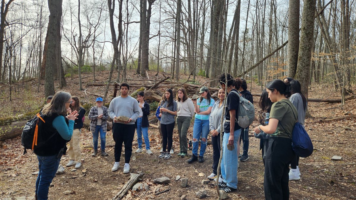 Doc Tracy tweet media