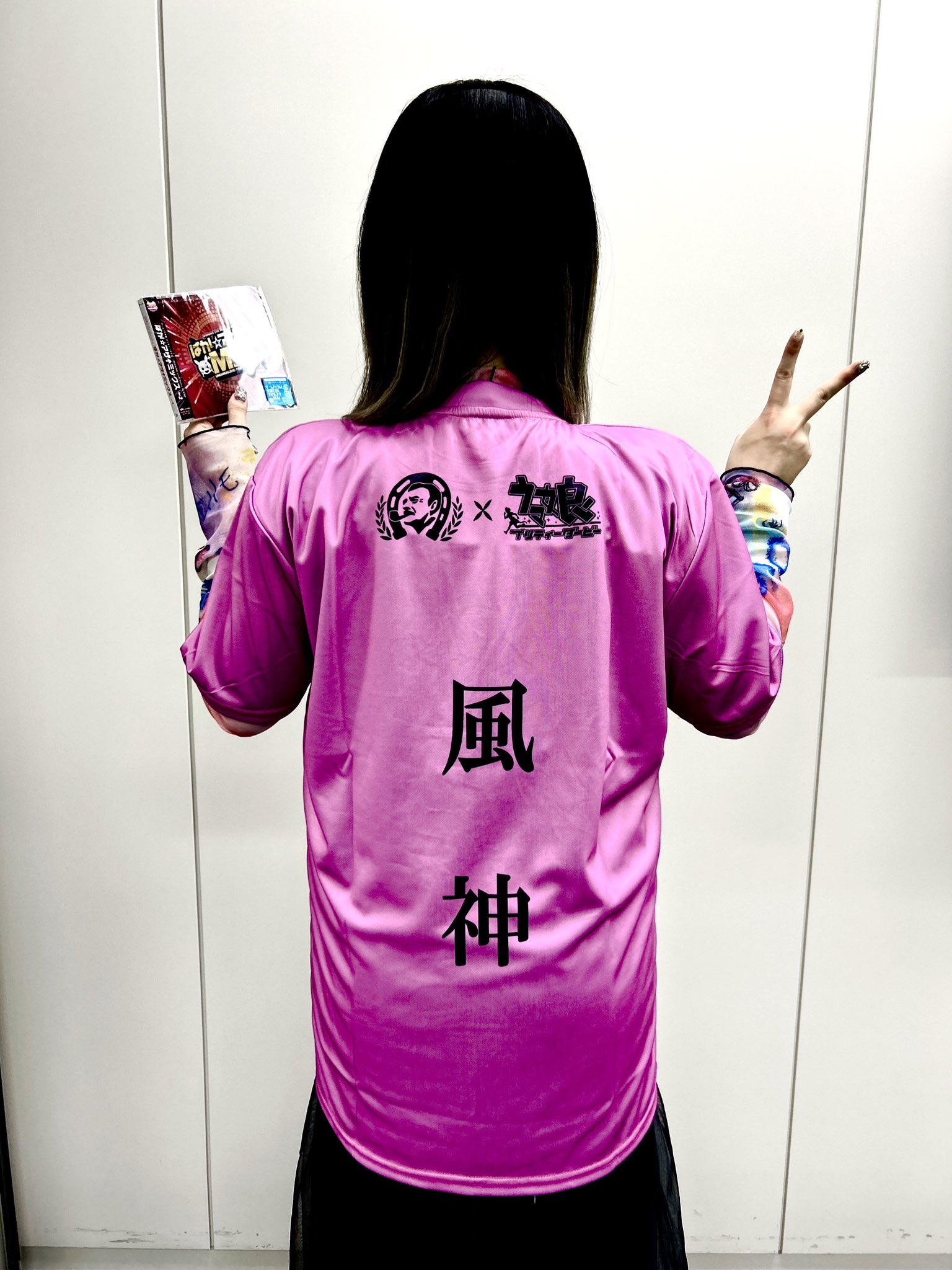 BOSS×ウマ娘 コラボTシャツ【カワカミプリンセス】 BOSS×ウマ娘 コラボTシャツ【カワカミプリンセス】 - メルカリ