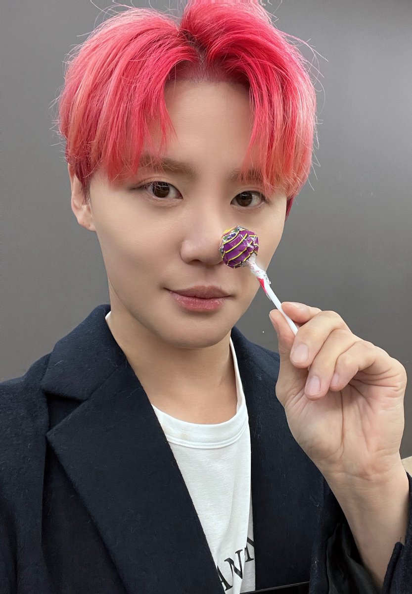 Junsu_PALMTREE's tweet photo. happy white day🍭❤️
  
#김준수 #KIMJUNSU #XIA 
#金俊秀 #XIA준수 #ジュンス https://t.co/QIzGrVPsOP