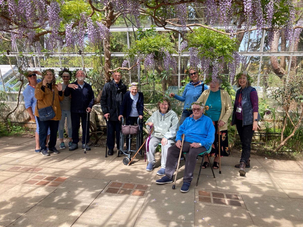 Do you enjoy walking and being in nature? 🌱🌳 Would you like to support people with memory loss and dementia in your community? We are recruiting volunteers for our Creative Spaces dementia nature walking groups. 😊 lght.ly/eni81ic #Bude #StAustell #Newlyn #Falmouth