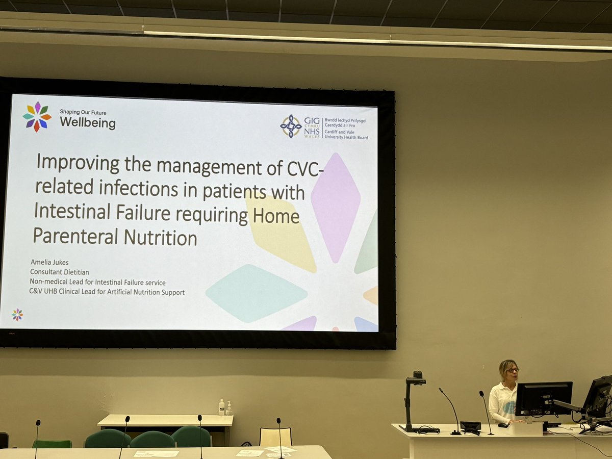 Emma Holmes tweet media