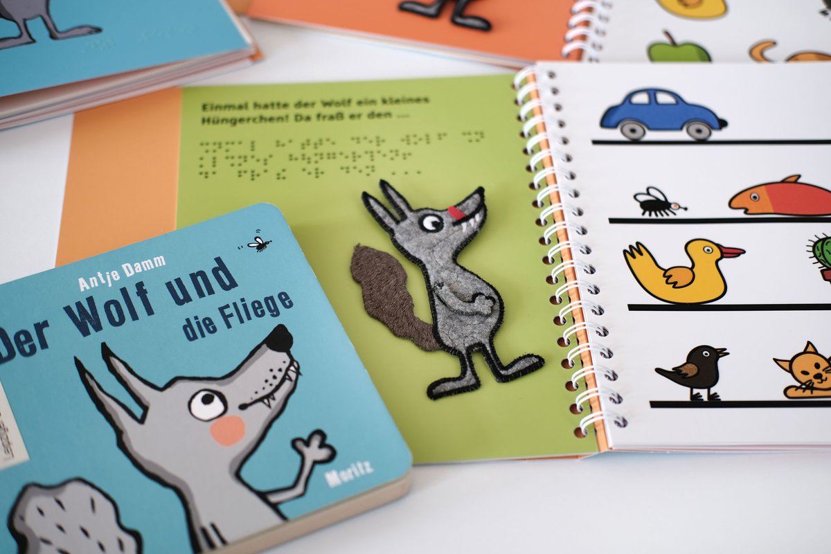 „Der Wolf und die Fliege“ – so heißt unser neues tastbares Bilderbuch. Witzig, sprachgewaltig, einfach cool! Farbige tastbare Illustrationen wecken die Tast- und Entdeckerfreude der Kinder und fördern deren Beobachtungsgabe.

Im Shop: dzblesen.de/shop/V010800-D…